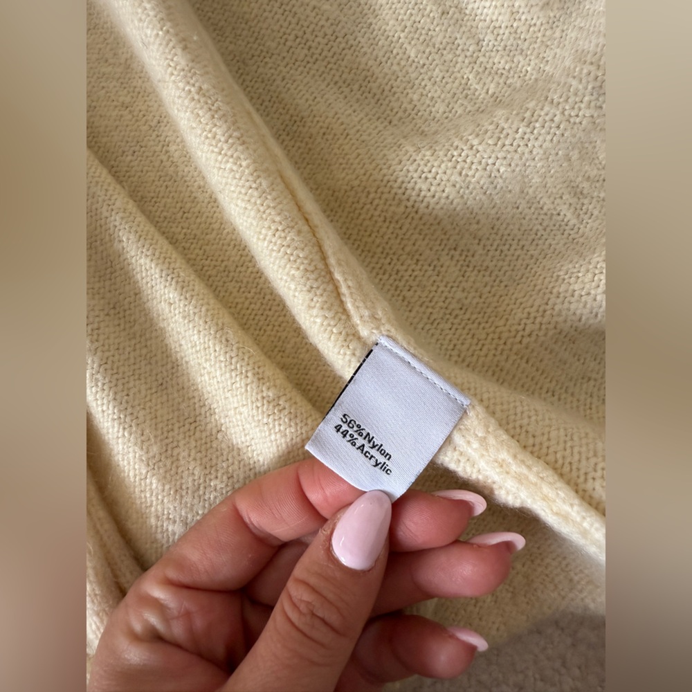 The Bright Side: Tequila Casa Del Sol Cream Stripped Robe - Picture 6 of 6